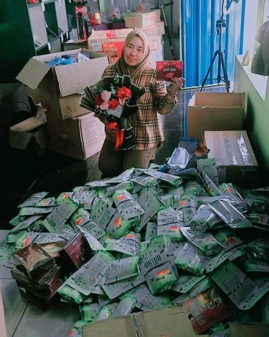 Aktivitas bisnis Rosnawati
